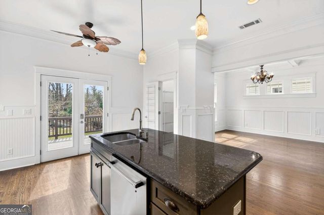 2129 Oakview Road SE, Atlanta, GA 30317