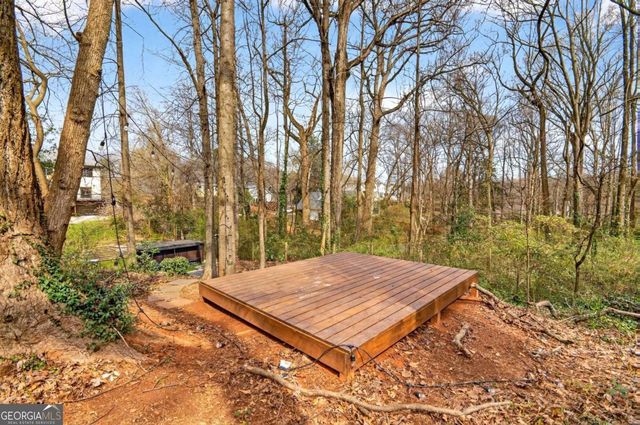 2129 Oakview Road SE, Atlanta, GA 30317