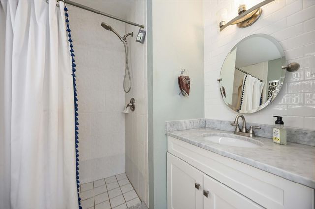 2381 FLORINDA STREET, Sarasota, FL 34231