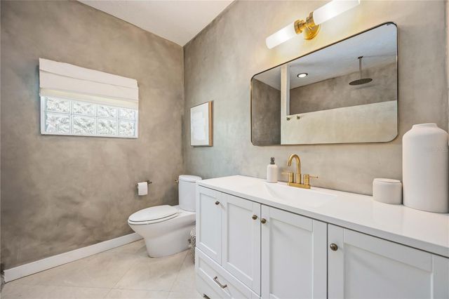 2381 FLORINDA STREET, Sarasota, FL 34231