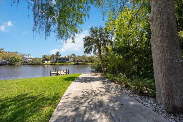 2381 FLORINDA STREET, Sarasota, FL 34231