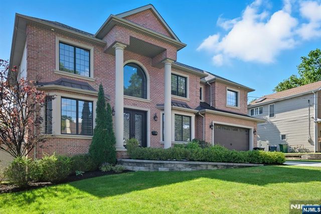 146 Stuart Street, Paramus, NJ 07652
