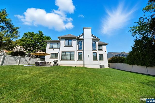 146 Stuart Street, Paramus, NJ 07652