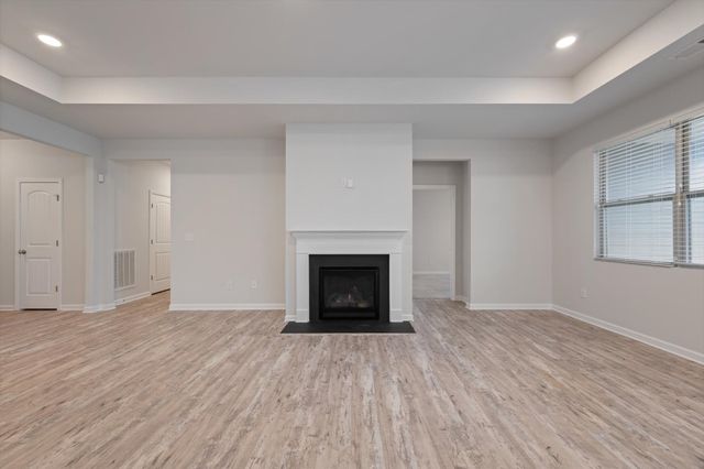 1325 Maize Ln, Lebanon, TN 37087