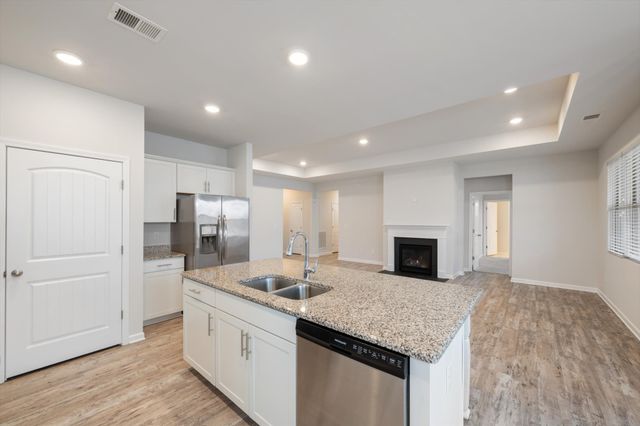 1325 Maize Ln, Lebanon, TN 37087