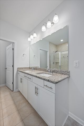 1325 Maize Ln, Lebanon, TN 37087