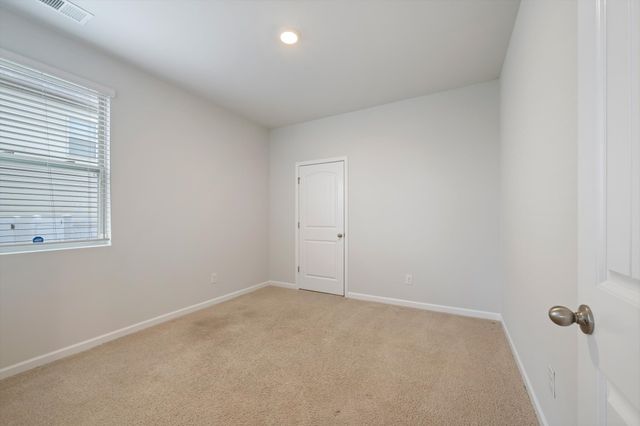 1325 Maize Ln, Lebanon, TN 37087