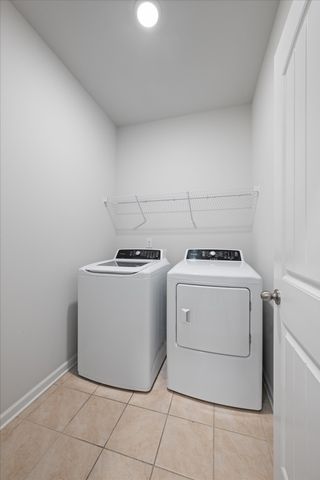 1325 Maize Ln, Lebanon, TN 37087