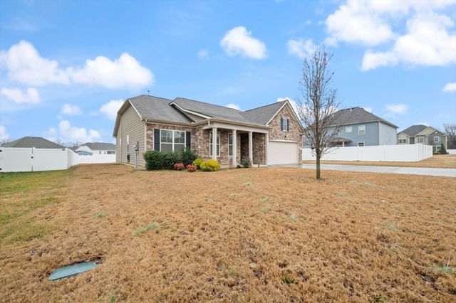 1325 Maize Ln, Lebanon, TN 37087