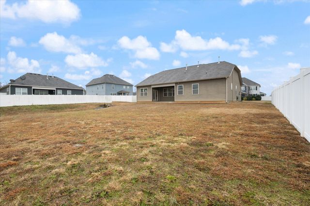 1325 Maize Ln, Lebanon, TN 37087