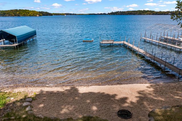 6365 Virginia Drive, Victoria, MN 55331