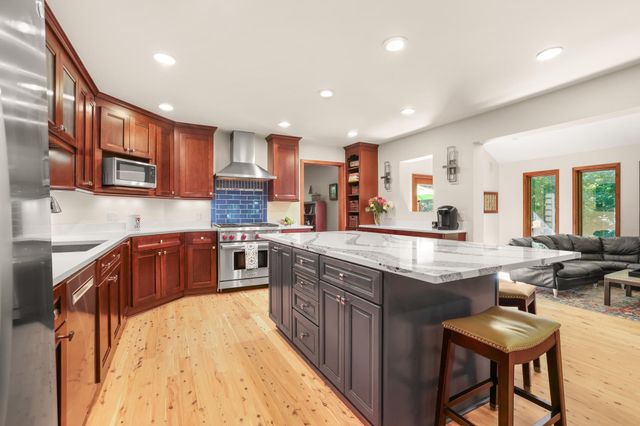 6365 Virginia Drive, Victoria, MN 55331