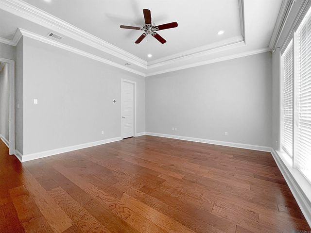 5422 Cypress Point Ln, Gonzales, LA 70737