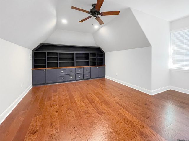 5422 Cypress Point Ln, Gonzales, LA 70737