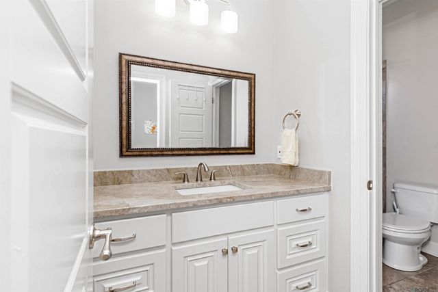 5422 Cypress Point Ln, Gonzales, LA 70737