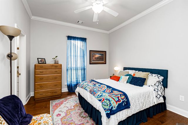 5422 Cypress Point Ln, Gonzales, LA 70737