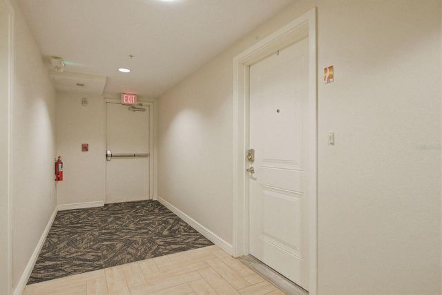 223 ISLAND WAY 2D, Clearwater Beach, FL 33767