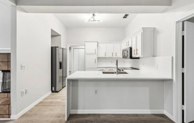 3251 Bellville Drive, Dallas, TX 75228