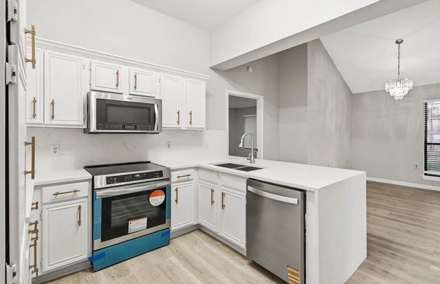 3251 Bellville Drive, Dallas, TX 75228