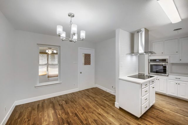 11016 Lippitt Avenue, Dallas, TX 75218