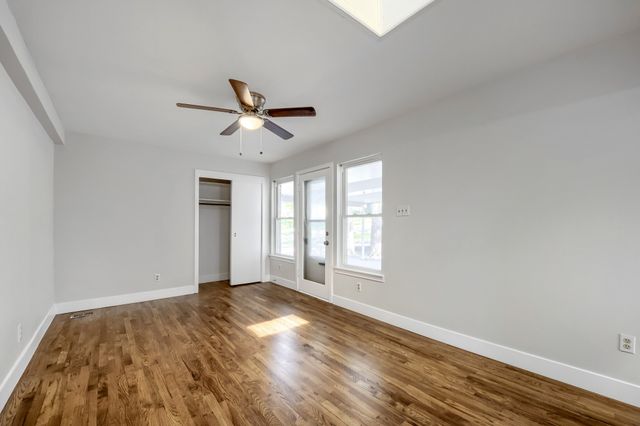 11016 Lippitt Avenue, Dallas, TX 75218