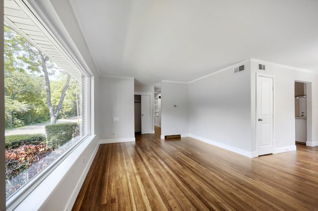 11016 Lippitt Avenue, Dallas, TX 75218