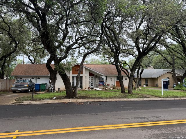 915 Mount Perkins, San Antonio, TX 78213