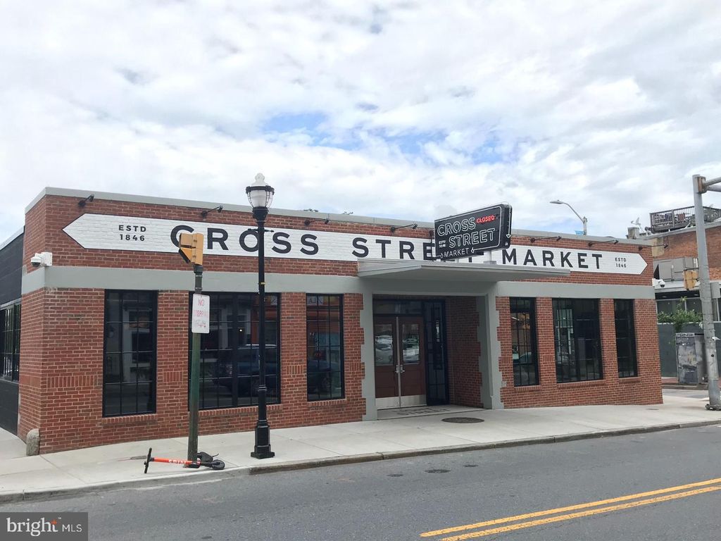 Image 39 of property listing at 1319 CLARKSON ST, Baltimore, MD 21230