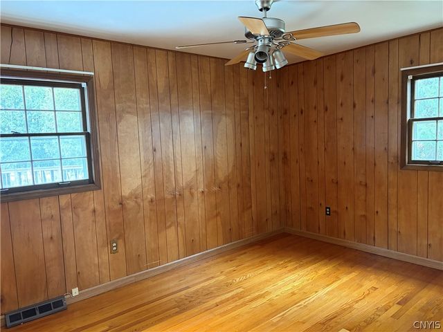 103 Monroe Street, Whitestown, NY 13424