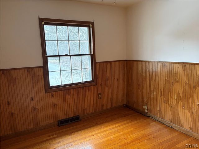 103 Monroe Street, Whitestown, NY 13424