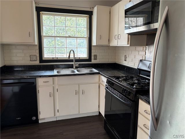 103 Monroe Street, Whitestown, NY 13424