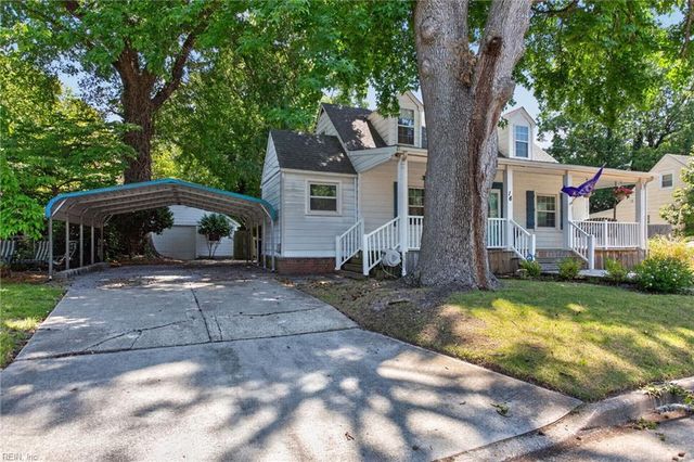 16 Roberts CT E, Portsmouth, VA 23701