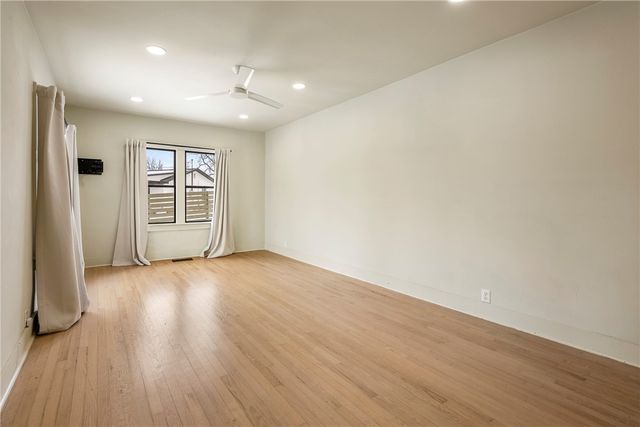 310 NW J Street, Bentonville, AR 72712