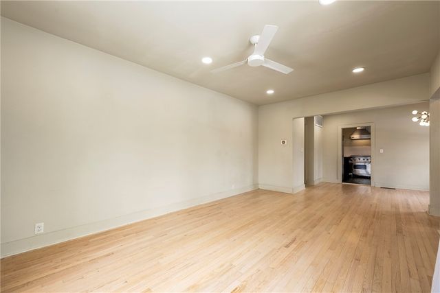 310 NW J Street, Bentonville, AR 72712