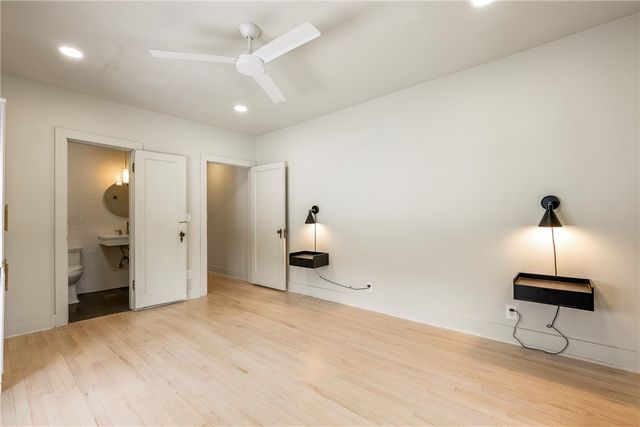 310 NW J Street, Bentonville, AR 72712