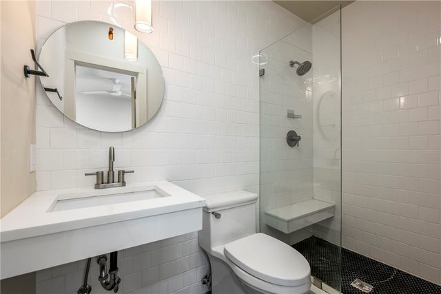 310 NW J Street, Bentonville, AR 72712