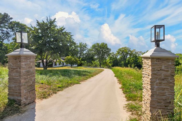 742C Bates Rd, Lebanon, TN 37087