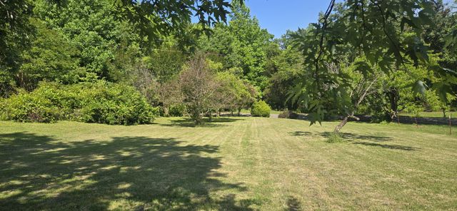 638 Mimosa Rd, Fayetteville, TN 37334