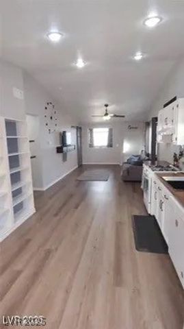 8072 Cimarron Ridge Drive 201, Las Vegas, NV 89128