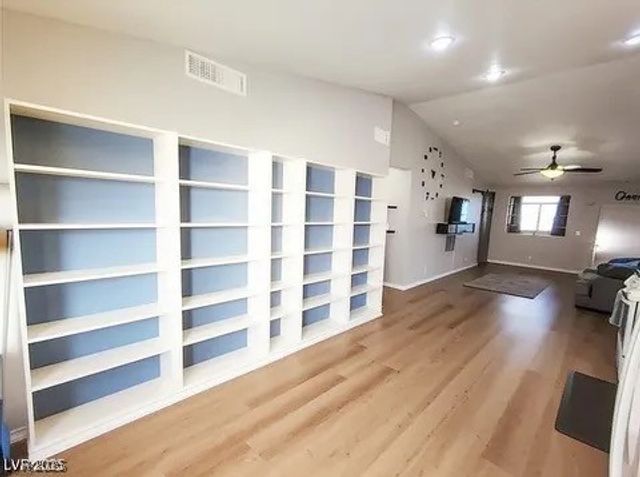 8072 Cimarron Ridge Drive 201, Las Vegas, NV 89128