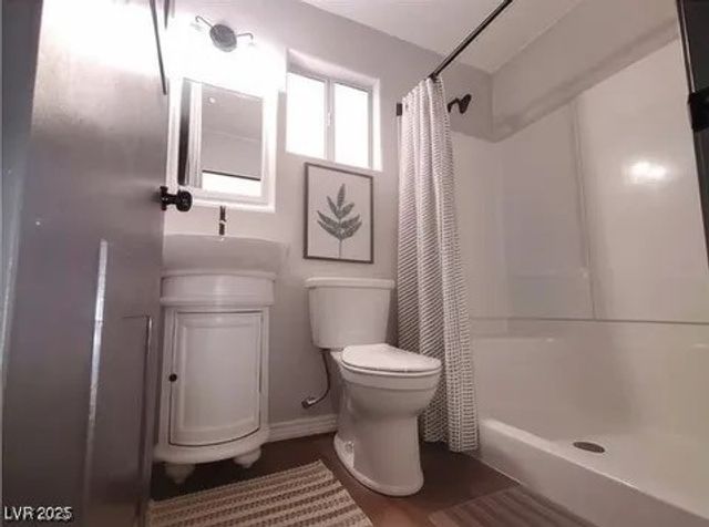 8072 Cimarron Ridge Drive 201, Las Vegas, NV 89128