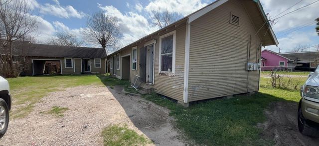 6201 Saint Augustine Street, Houston, TX 77021