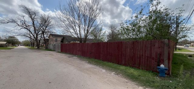 6201 Saint Augustine Street, Houston, TX 77021