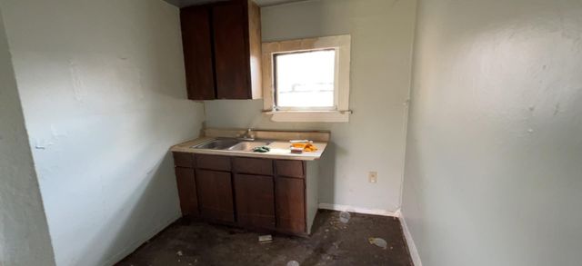 6201 Saint Augustine Street, Houston, TX 77021