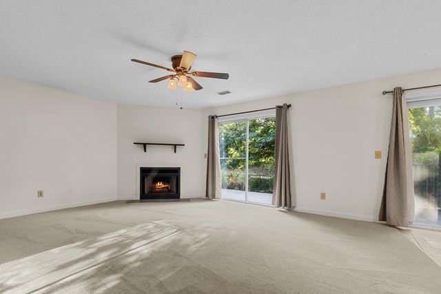 7950 Parklane Court C, North Charleston, SC 29418