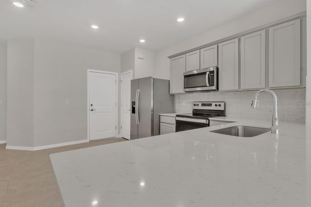 2743 FETCHING TRL, Davenport, FL 33896
