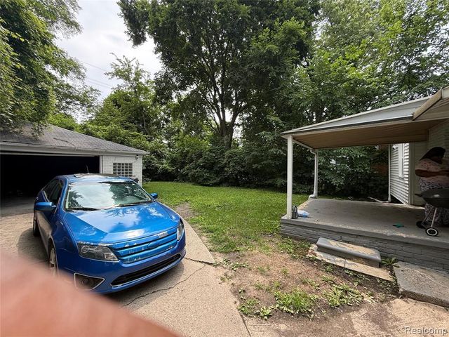 20176 Cheyenne Street, Detroit, MI 48235