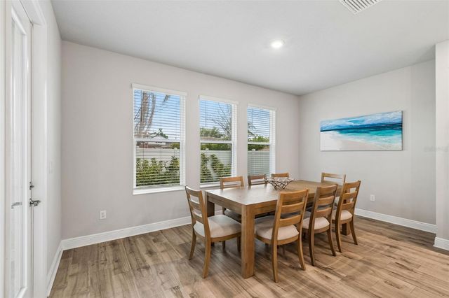 3920 W LEMON STREET, Tampa, FL 33609