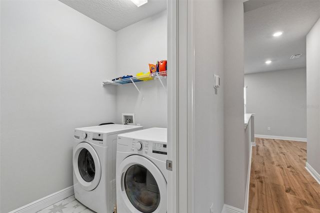 3920 W LEMON STREET, Tampa, FL 33609