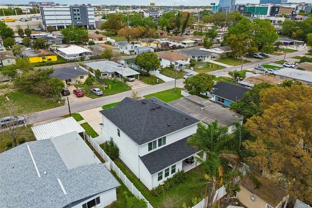 3920 W LEMON STREET, Tampa, FL 33609